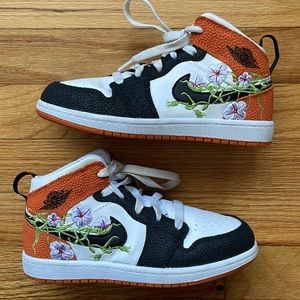 Gently worn Nike Jordan size 1.5